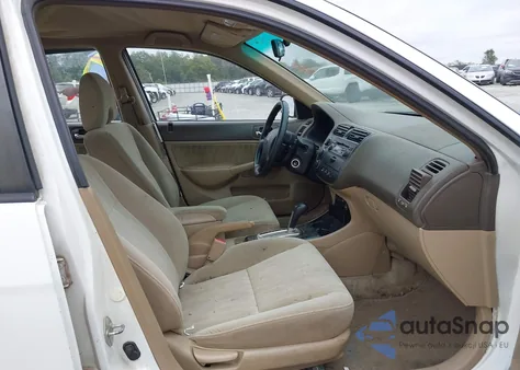 2005 Honda Civic Lx from USA, damaged, VIN 2HGES16505H610977